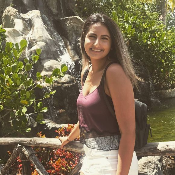 Meet your Posher, Jasmine - Picture 1 of 1